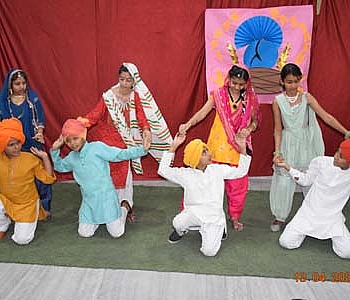 PHOTOS 2023-24